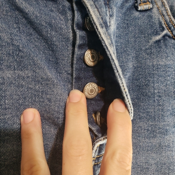 Old Navy Hi Rise Sky-Hi A-Line Mary Jo Jean Shorts Size 10 2022 Button Fly - Picture 3 of 10